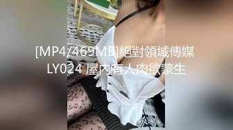 漂亮牛仔裤小姐姐69吃鸡啪啪 小骚逼都是水很痒是吗 嗯 啊啊好舒服我不会喷水 身材苗条被小哥哥操的不要不要的